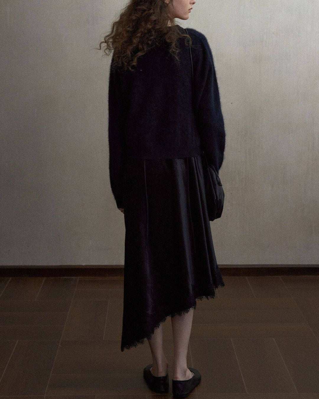 V-neck Brushed Short Knit Cardigan KN112