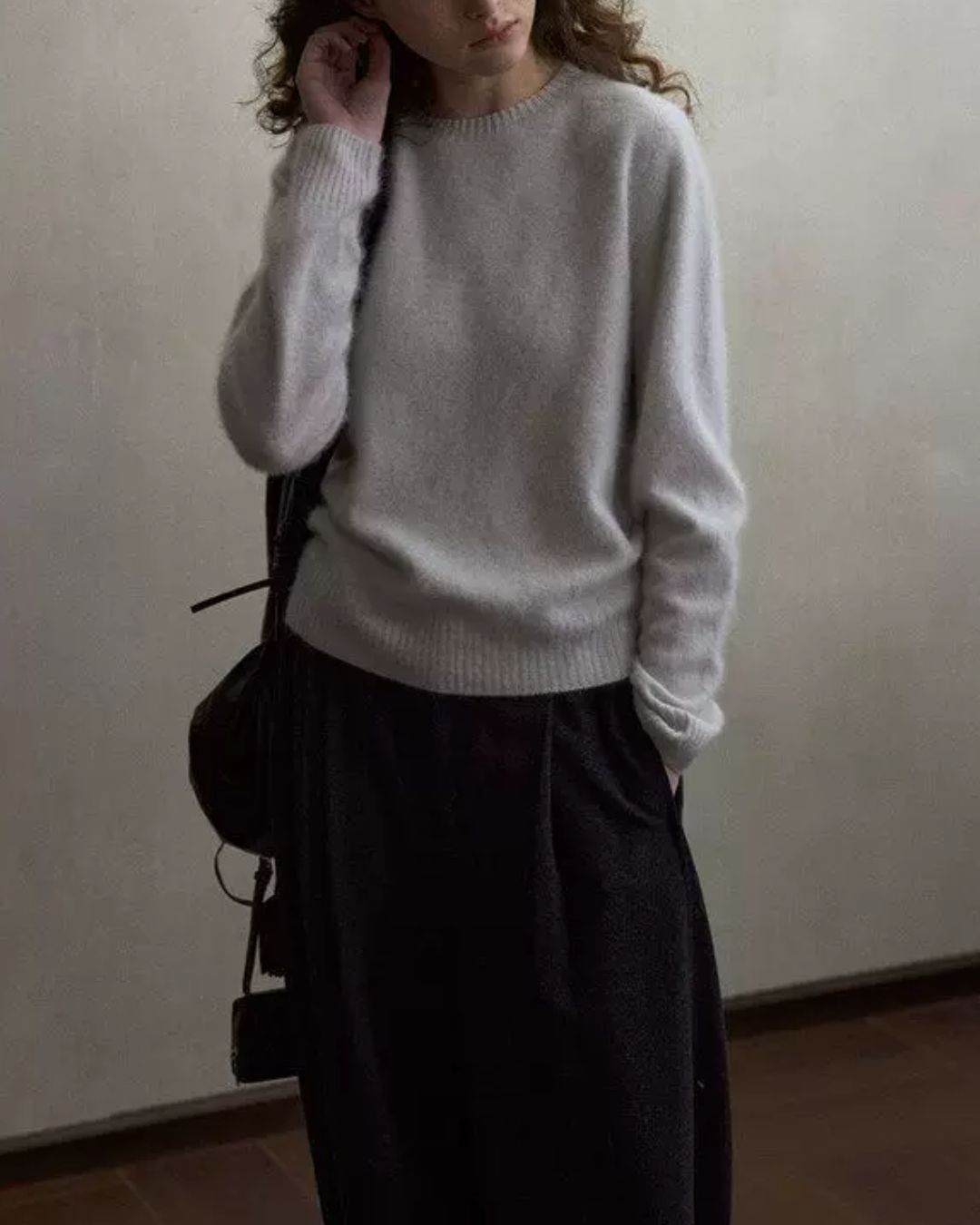 Soft Wool Knit Pullover KN108