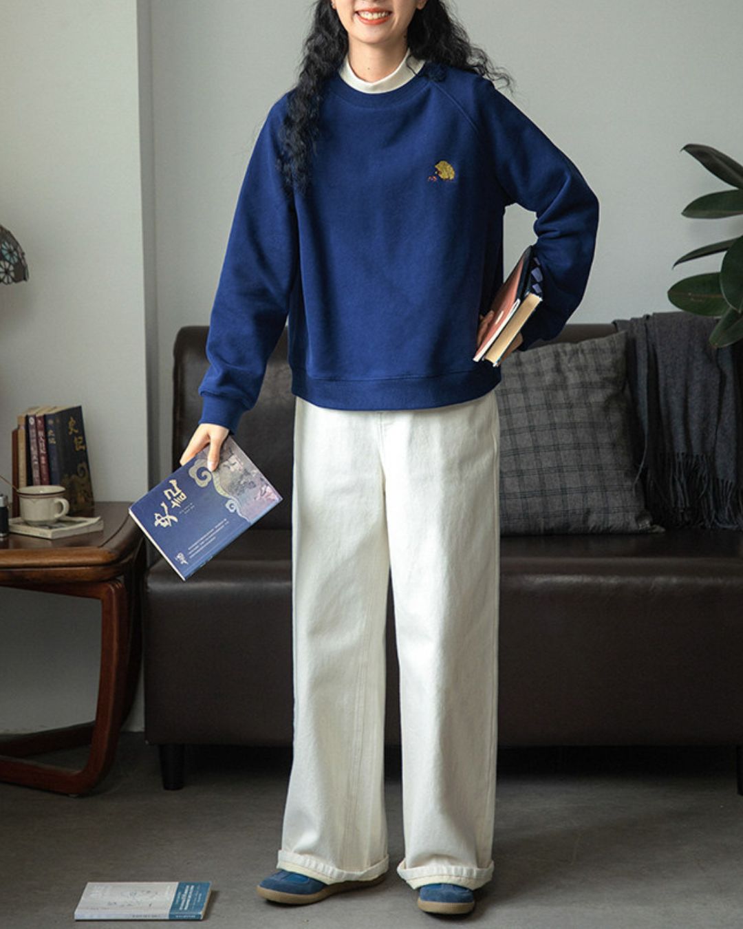 Hedgehog One-point Embroidered Sweat　SW012