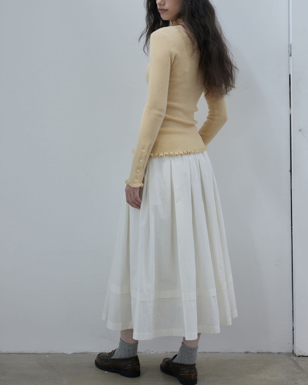 Frill High Neck Knit　KN017