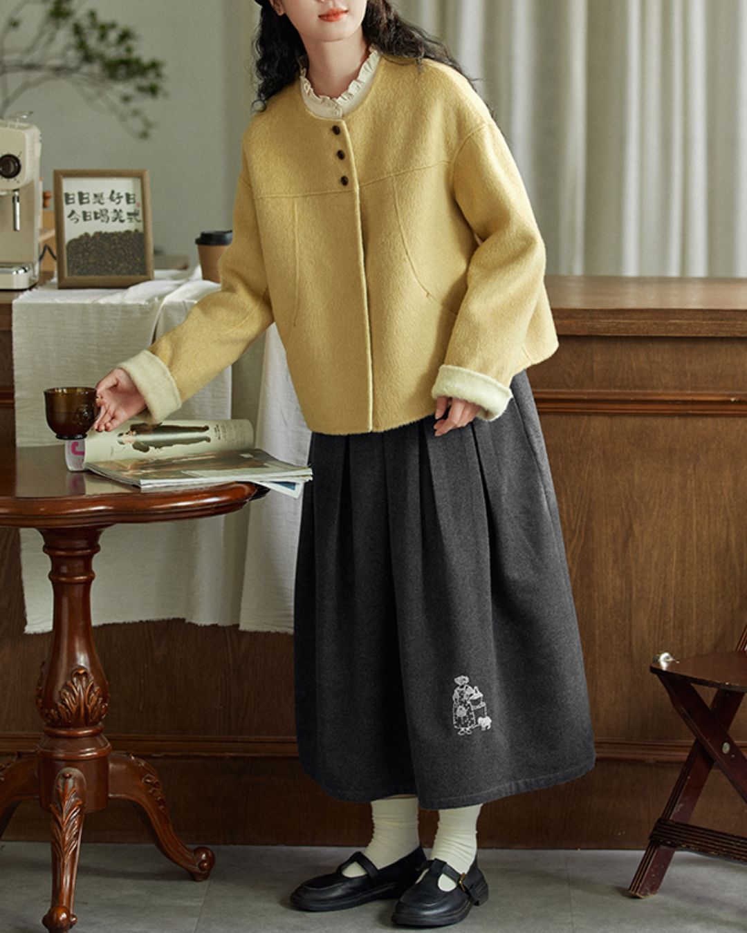 Wool Collarless Short Coat　CT018