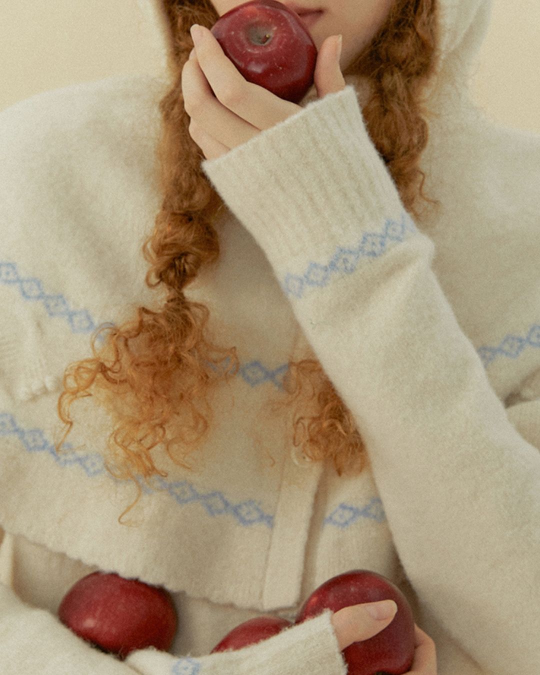 Pom-pom Fair Isle Balaclava Cape　KN080