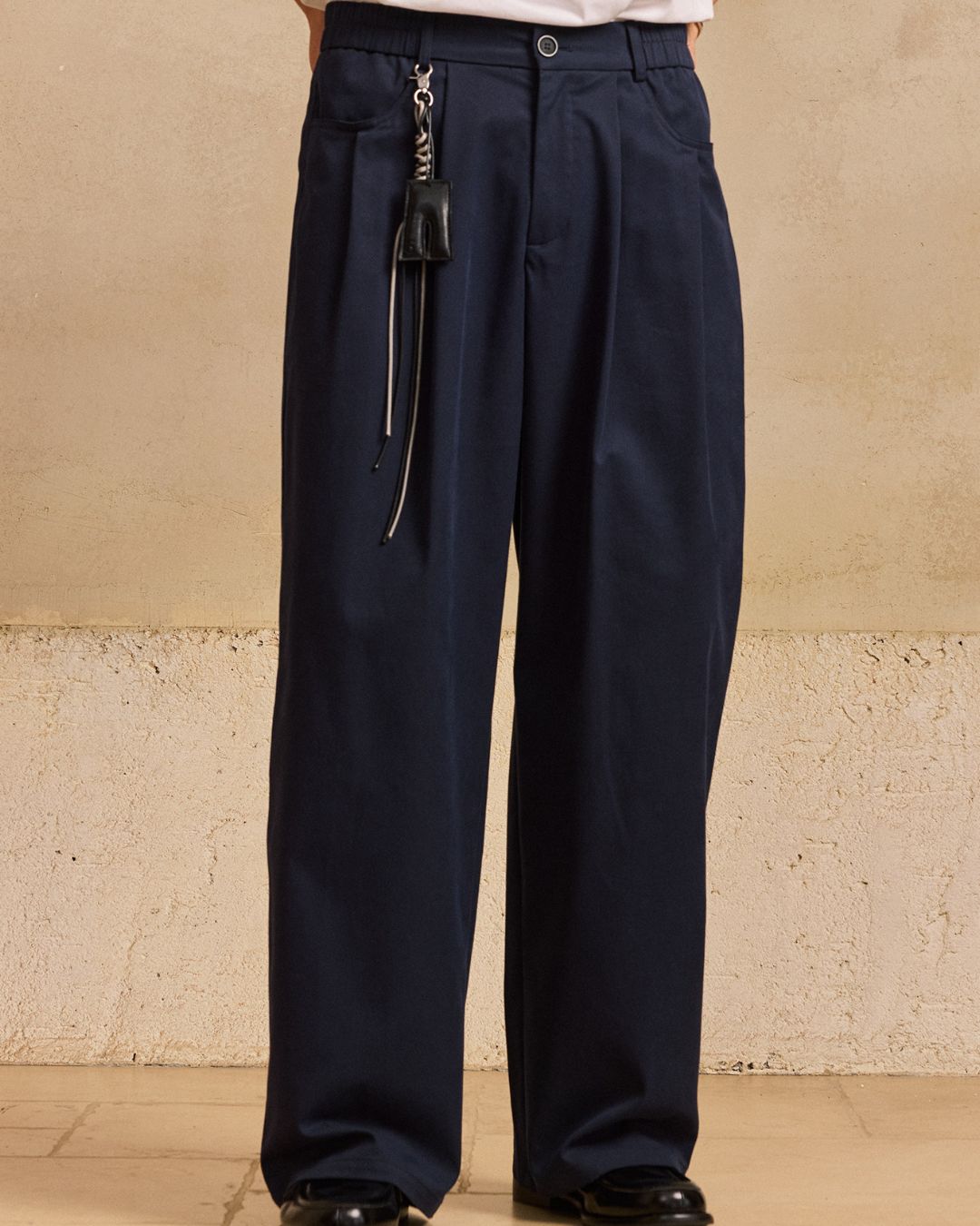 Rope ＆ Leather Tag Tuck Wide Pants　PT033