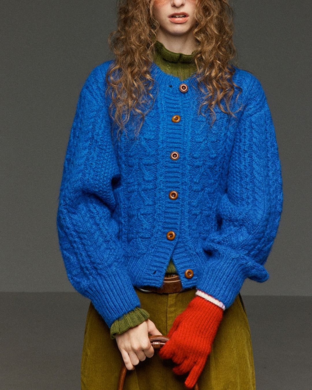High Neck Cable Slim Fit Knit　KN070
