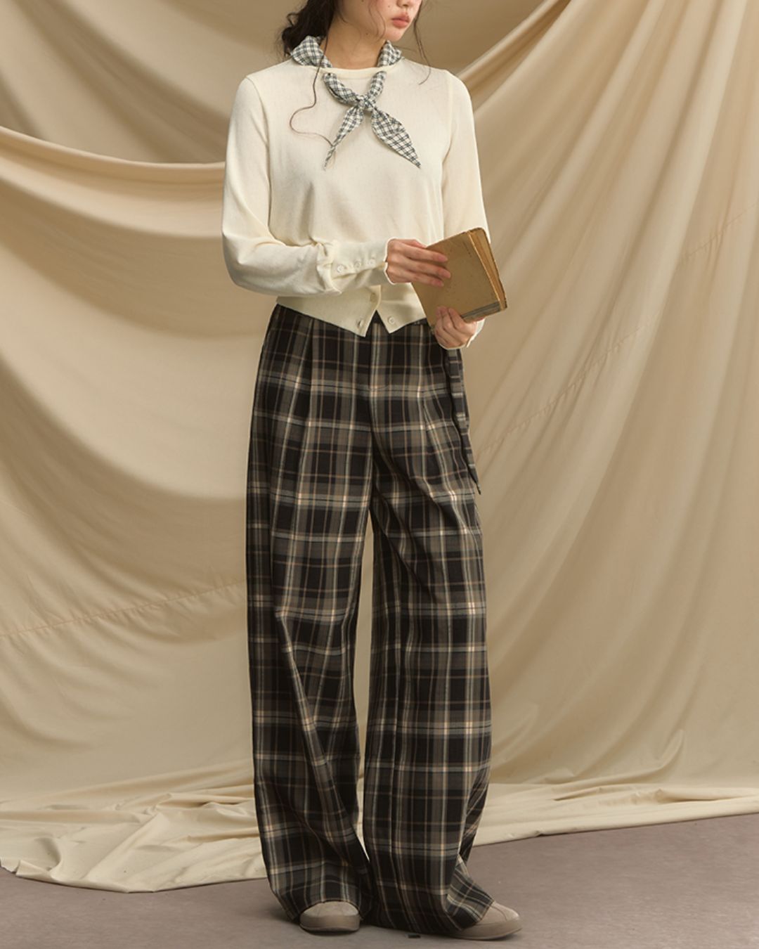 Checkered Scarf Buttoned Top　LT005