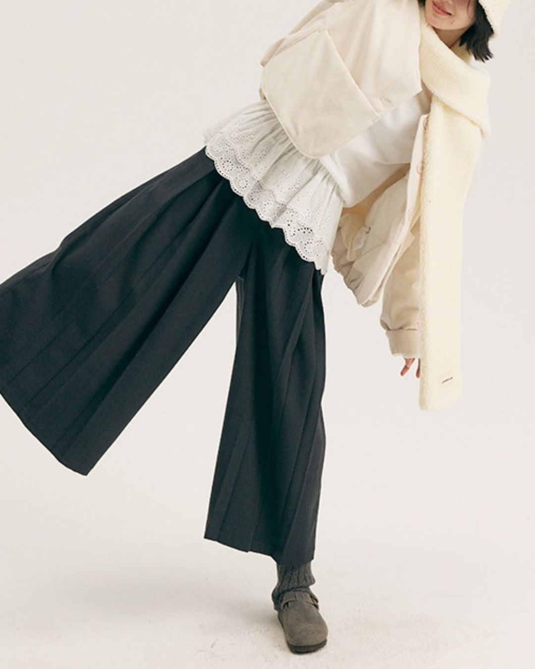 Waist Gathered Lace Frill T-shirt　LT023