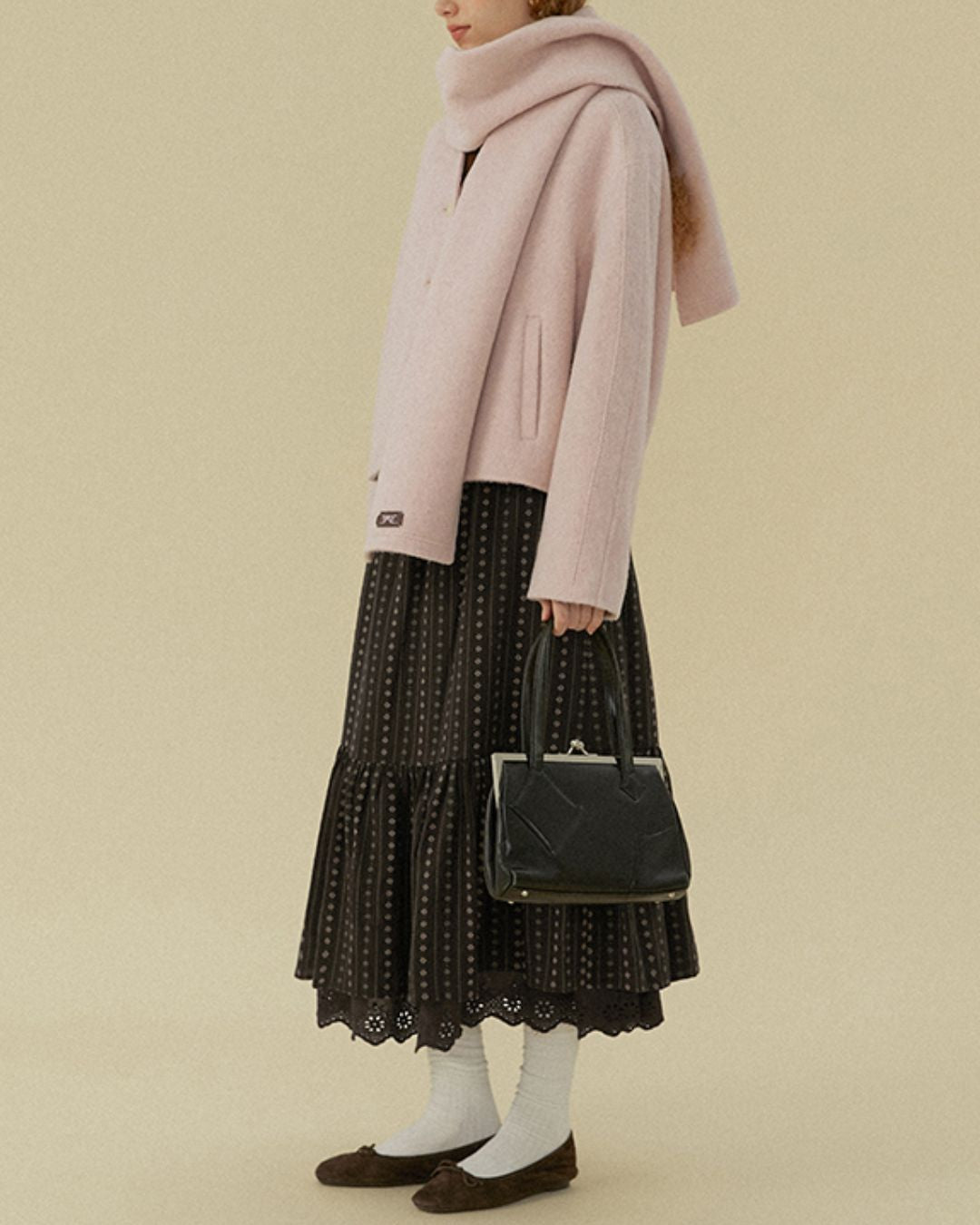 V-neck Round Hem Wool Jacket　JK070