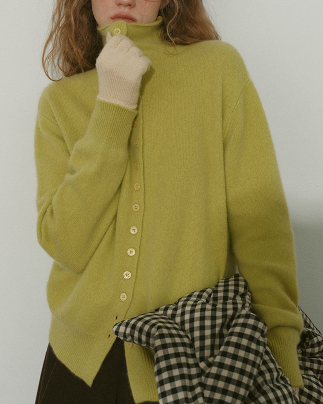 High-neck Knit Cardigan　KN074