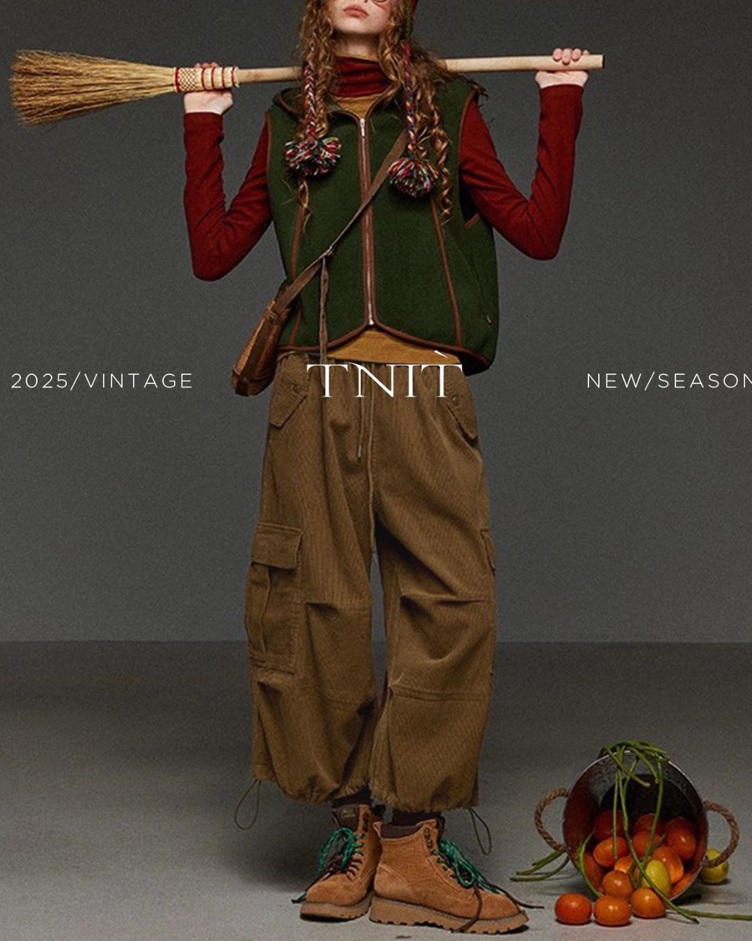 Corduroy Cropped Cargo Pants　PT027