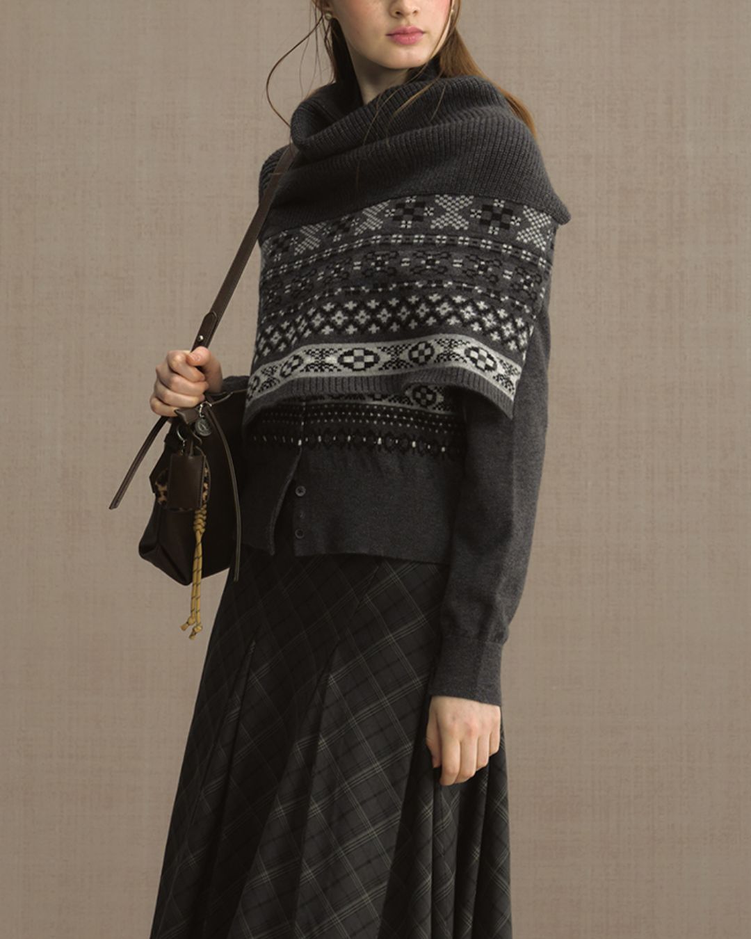 Fair Isle High Neck Cape　KN022