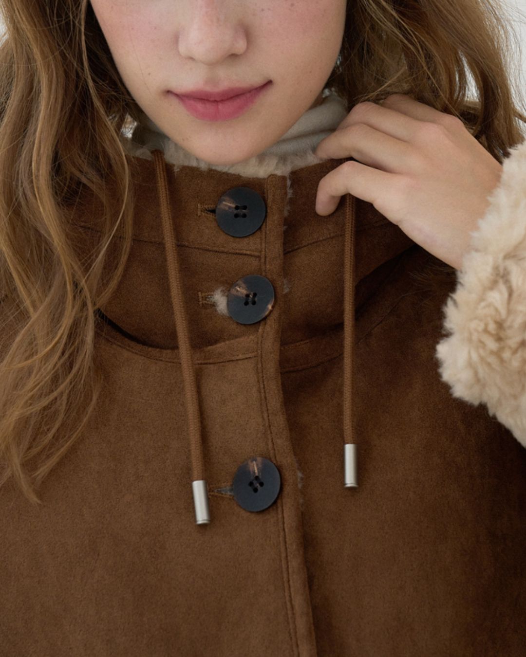 Fluffy Reversible Hooded Jacket　JK067