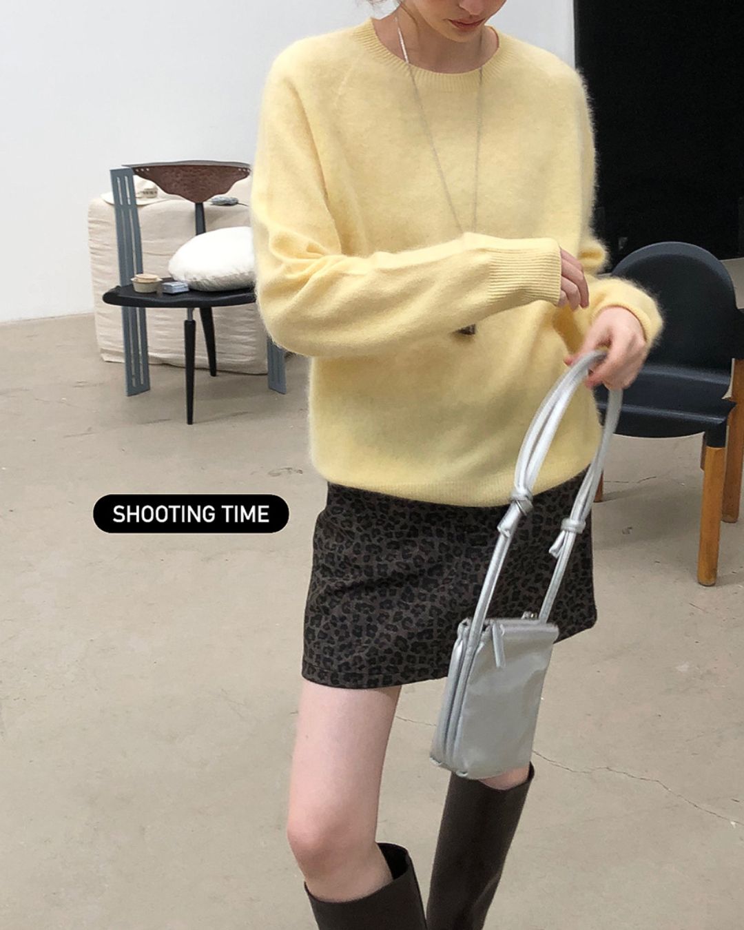 Round Neck Relaxed Knit　KN024