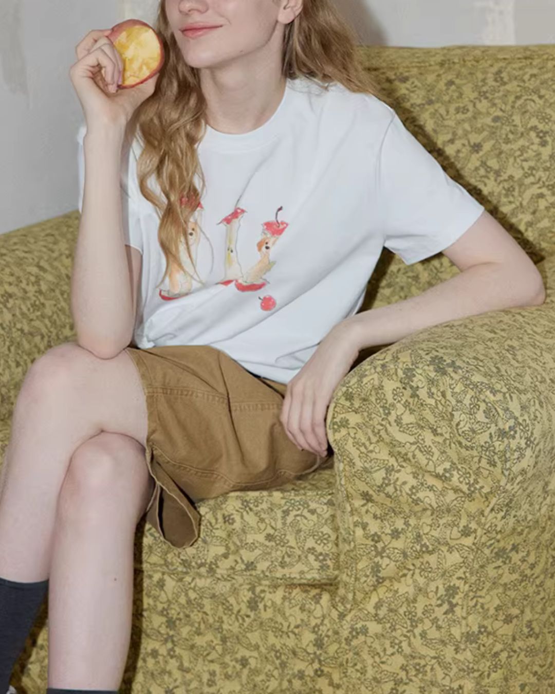 Puppy & Apple Print T-Shirt　ST006