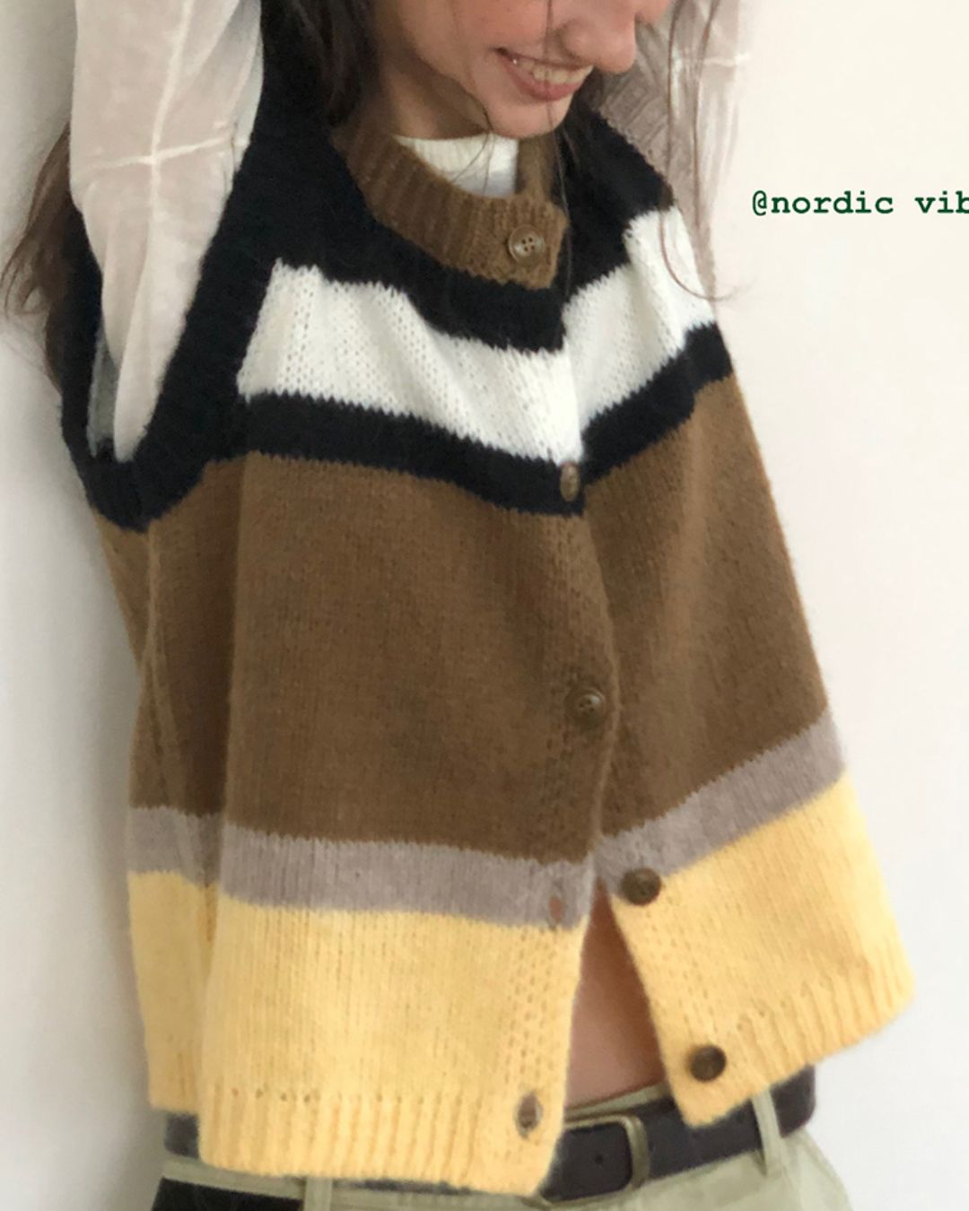 Contrast Color Knit Vest　KN019