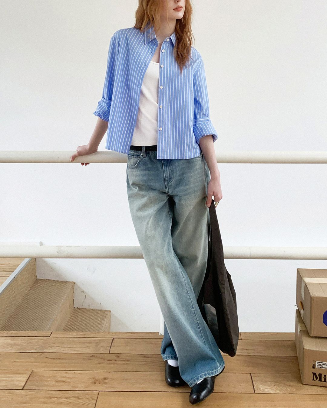 Blue Striped Cropped Shirt　LS052