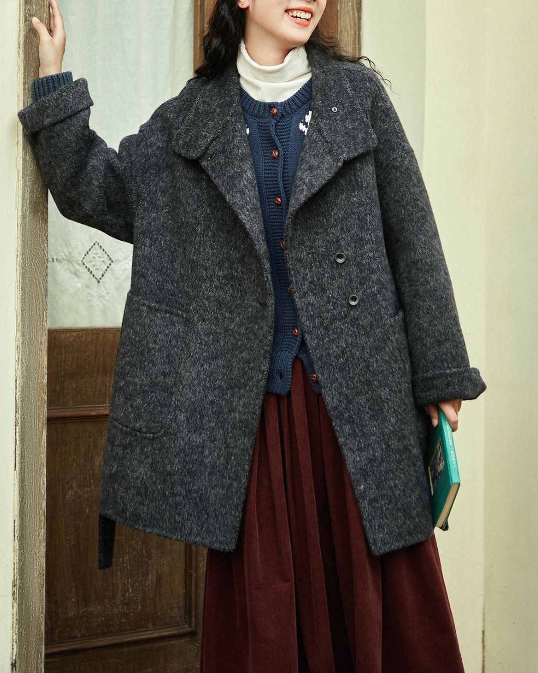 Stand-collar Wool Relaxed Coat　CT021