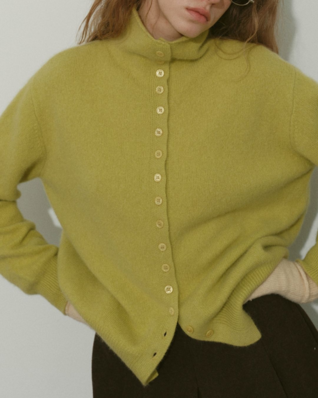 High-neck Knit Cardigan　KN074