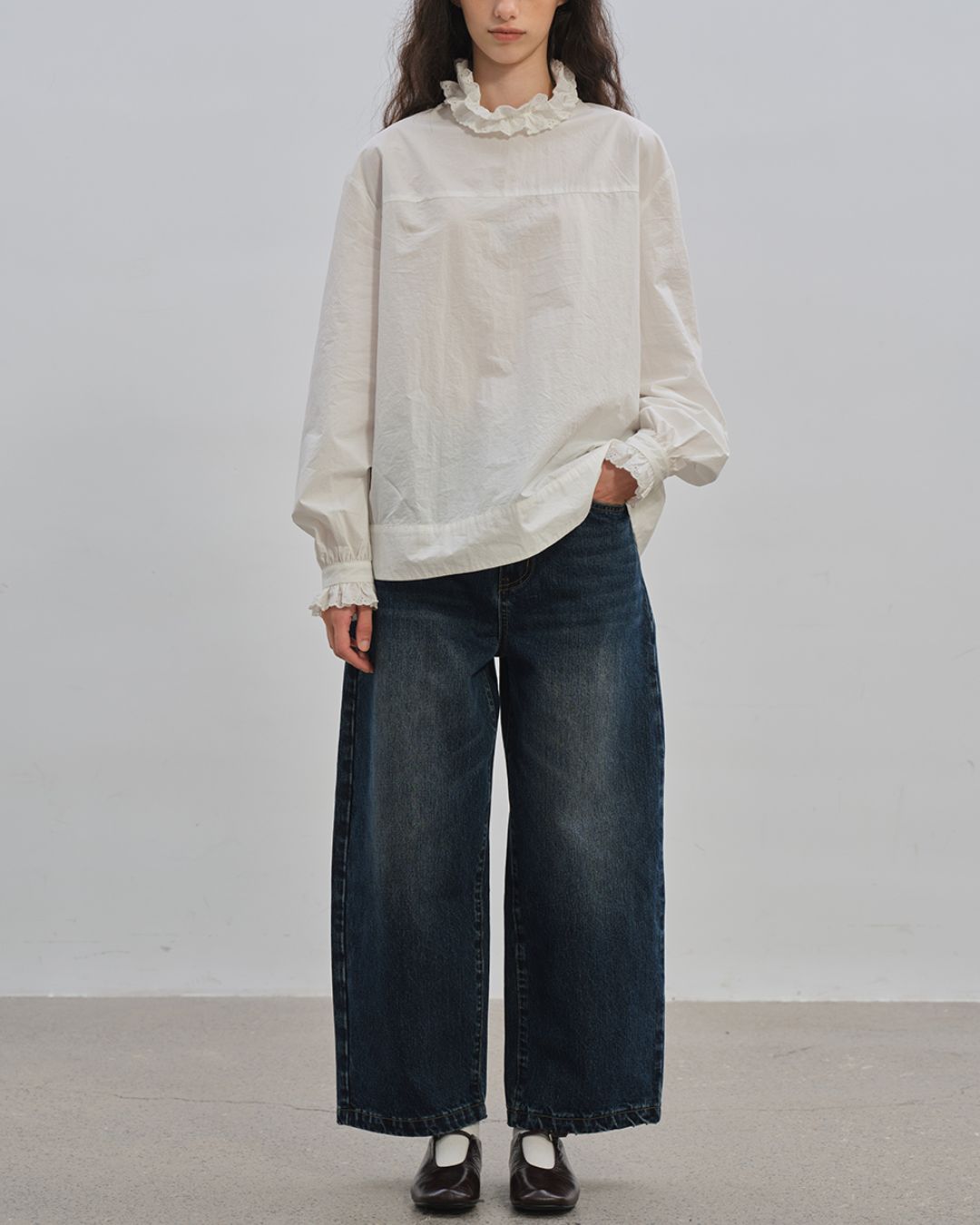 Back Button Ruffle Shirt　LT009