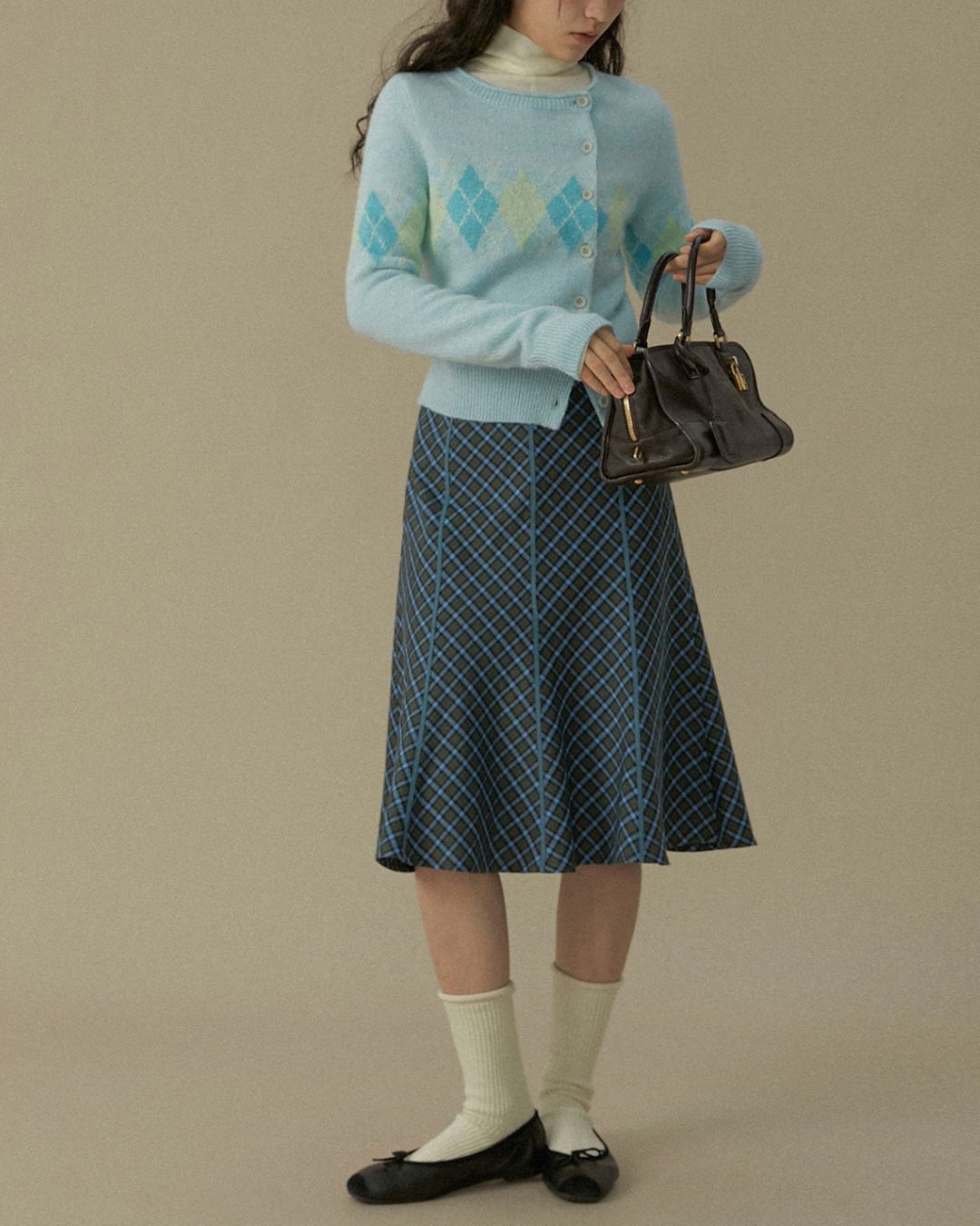 Asymmetrical Argyle Knit Cardigan　KN082