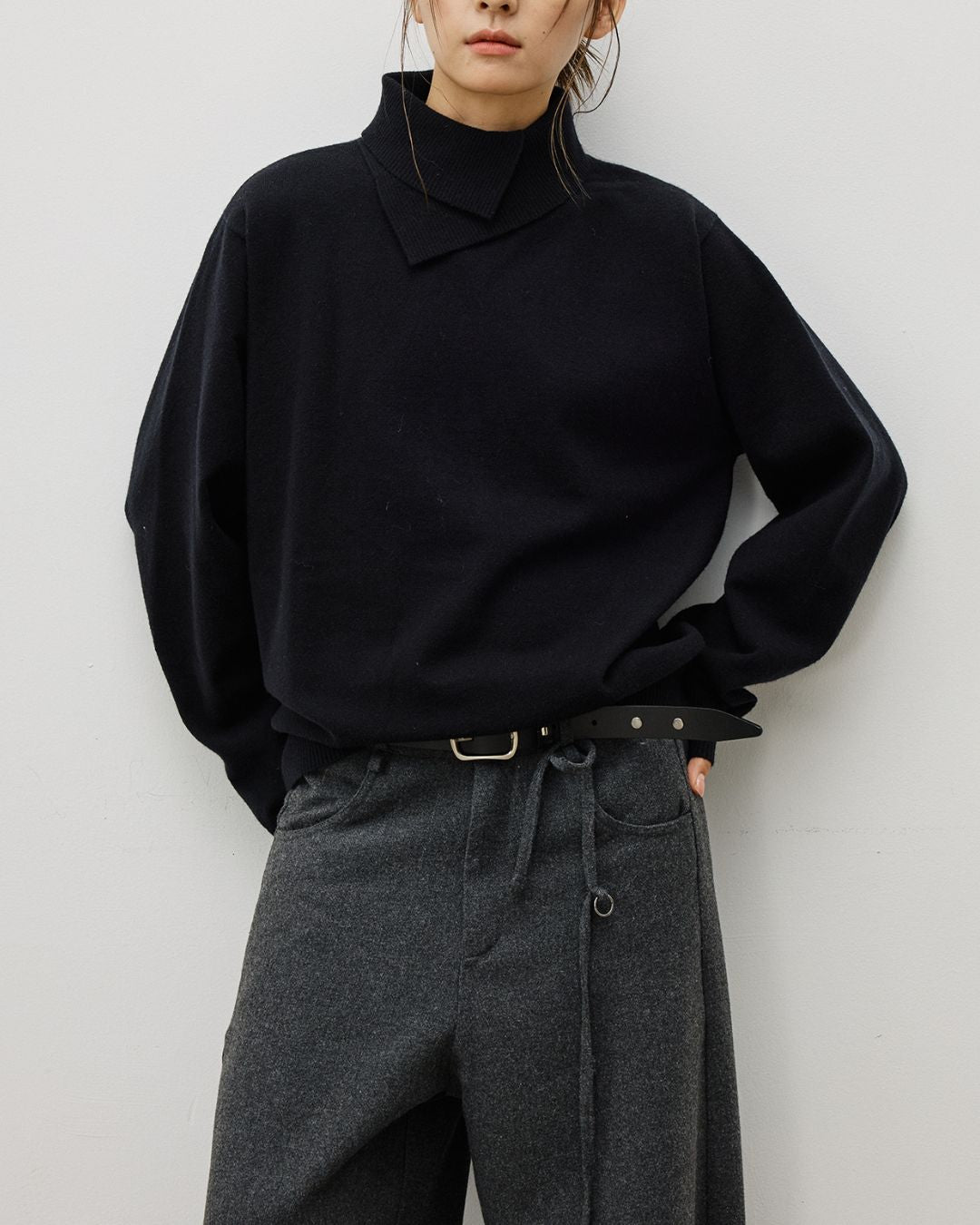 Double-layered Turtleneck Sweater　KN065