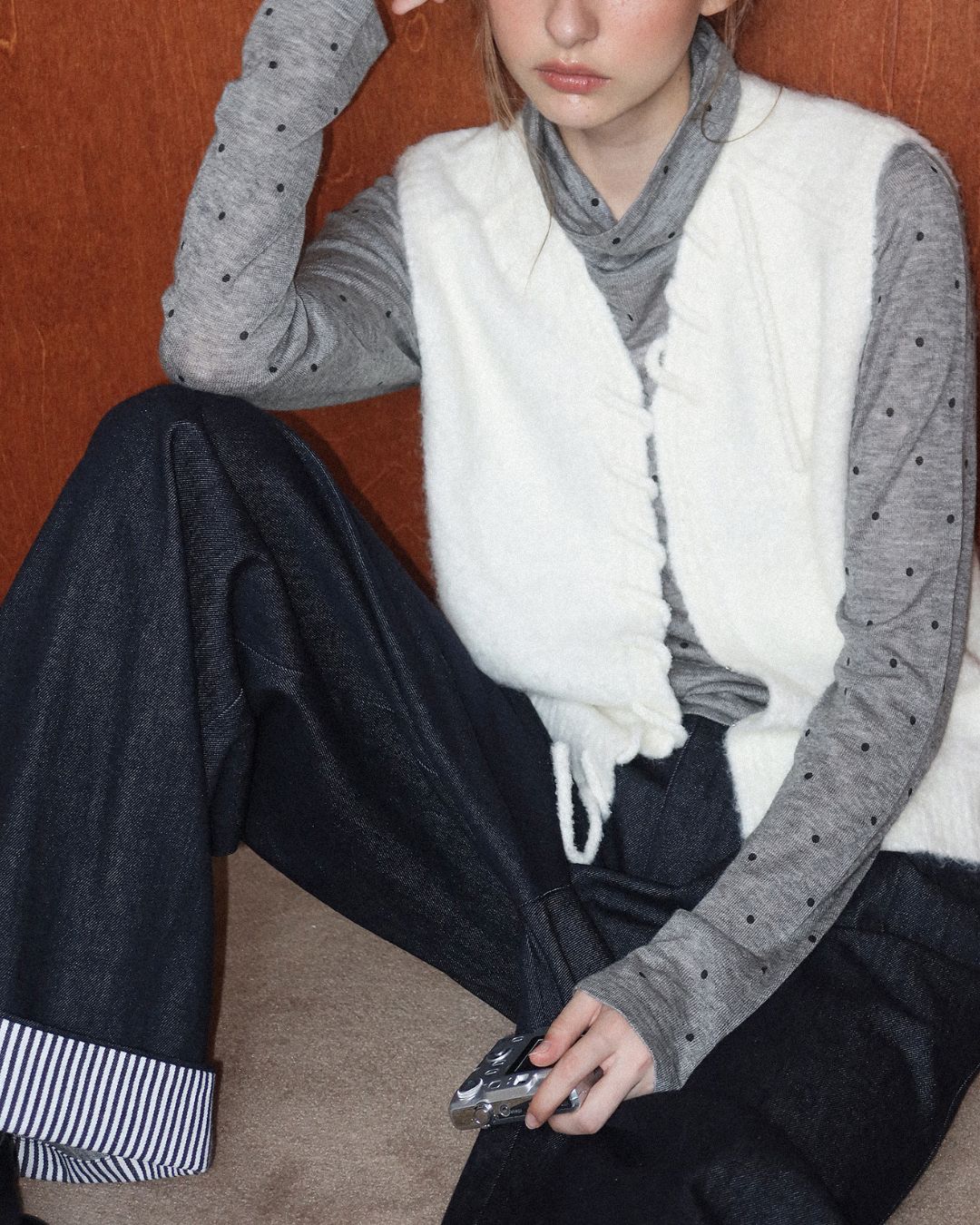 Airy High-neck Polka Dot Knit　KN037