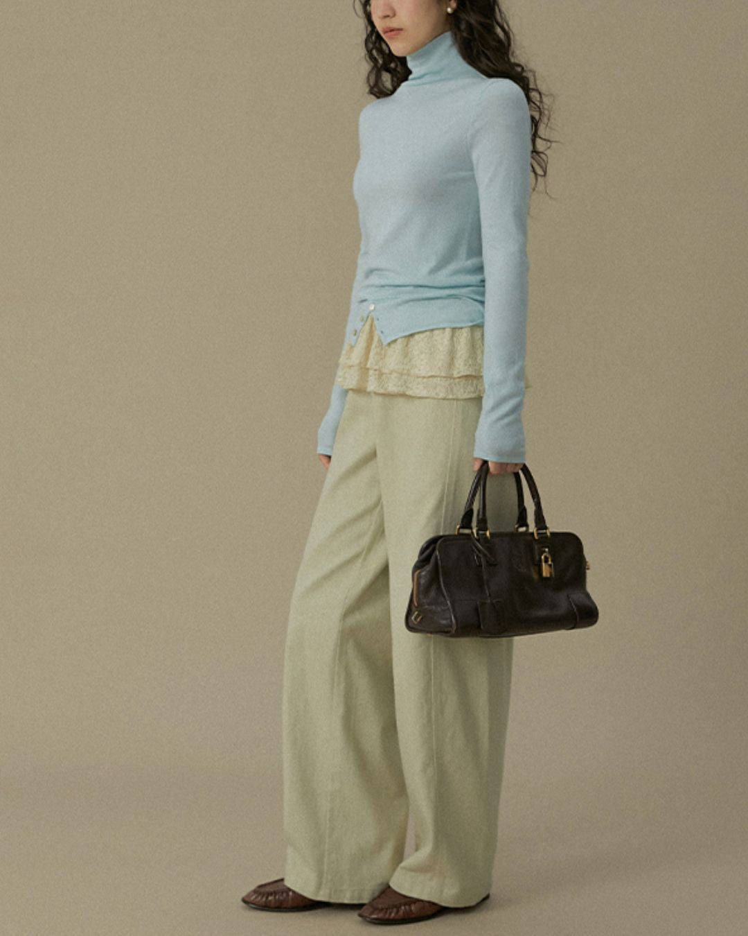 Slim Fit Turtleneck Top　LT018