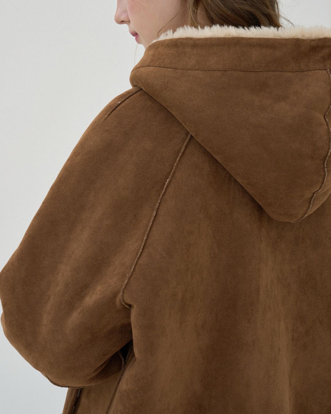 Fluffy Reversible Hooded Jacket　JK067