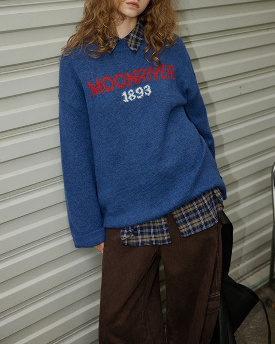 Wide Sleeve Logo Sweater　KN051