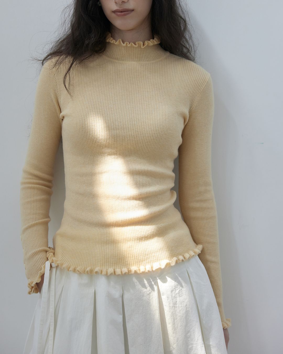 Frill High Neck Knit　KN017