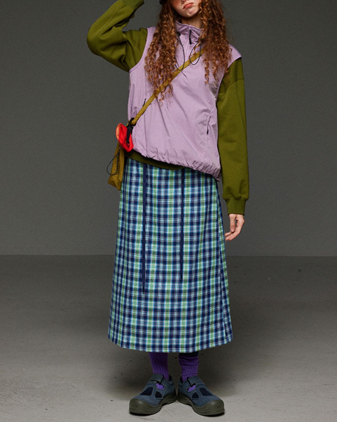 Detachable Hooded Half-zip Vest　VT006