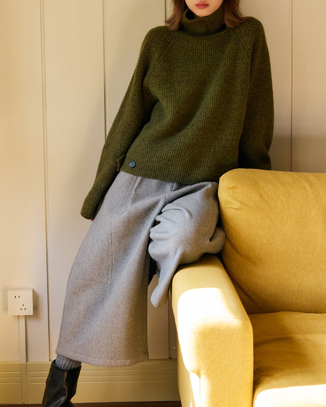 Wool Blend Wide Cropped Pants　PT035