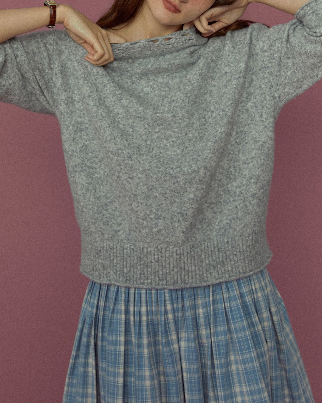 Crochet Off-the-shoulder Knit　KN093