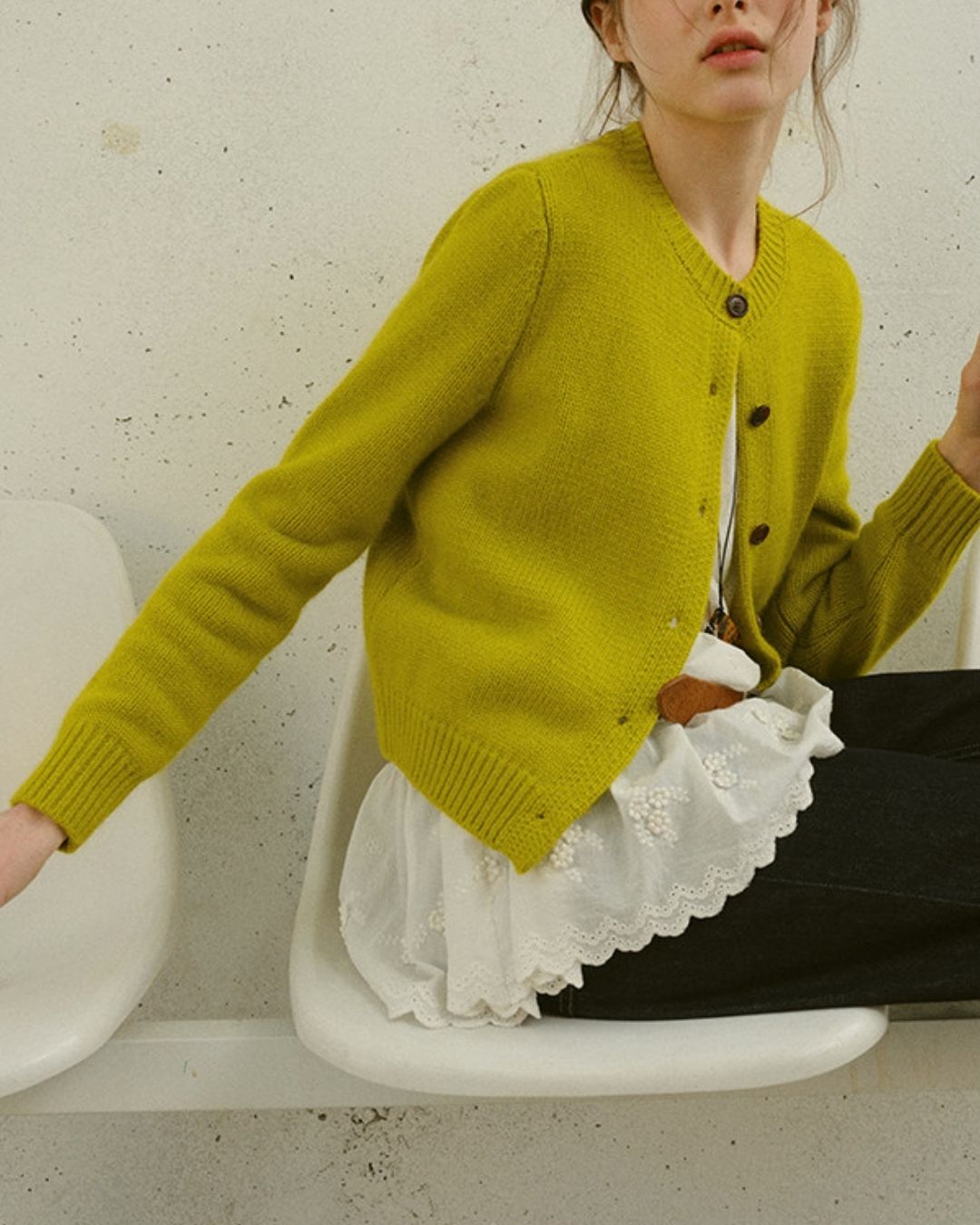 Round Neck Retro Fluffy Knit Cardigan　KN115