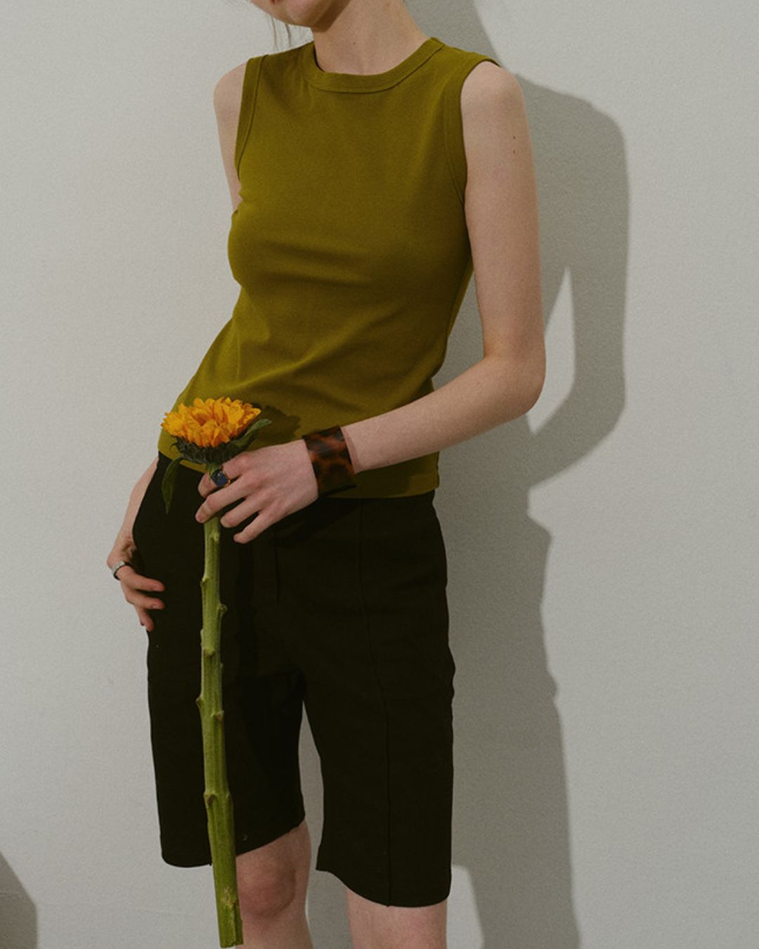 Crew Neck Slim Fit Tank Top　ST003