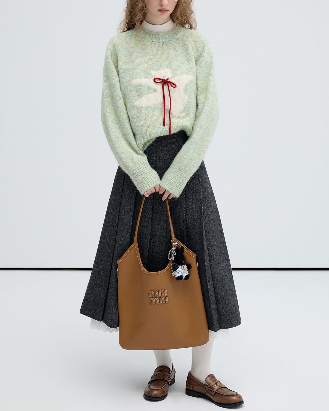 Bow Tie Bear Wool Sweater　KN040