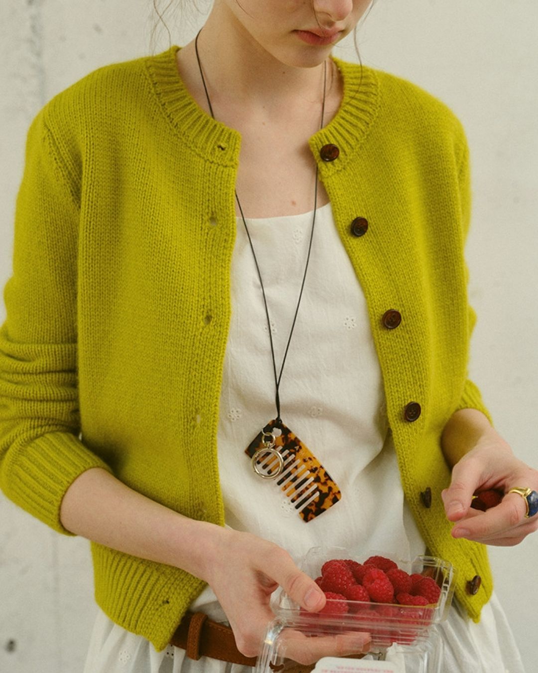 Round Neck Retro Fluffy Knit Cardigan　KN115