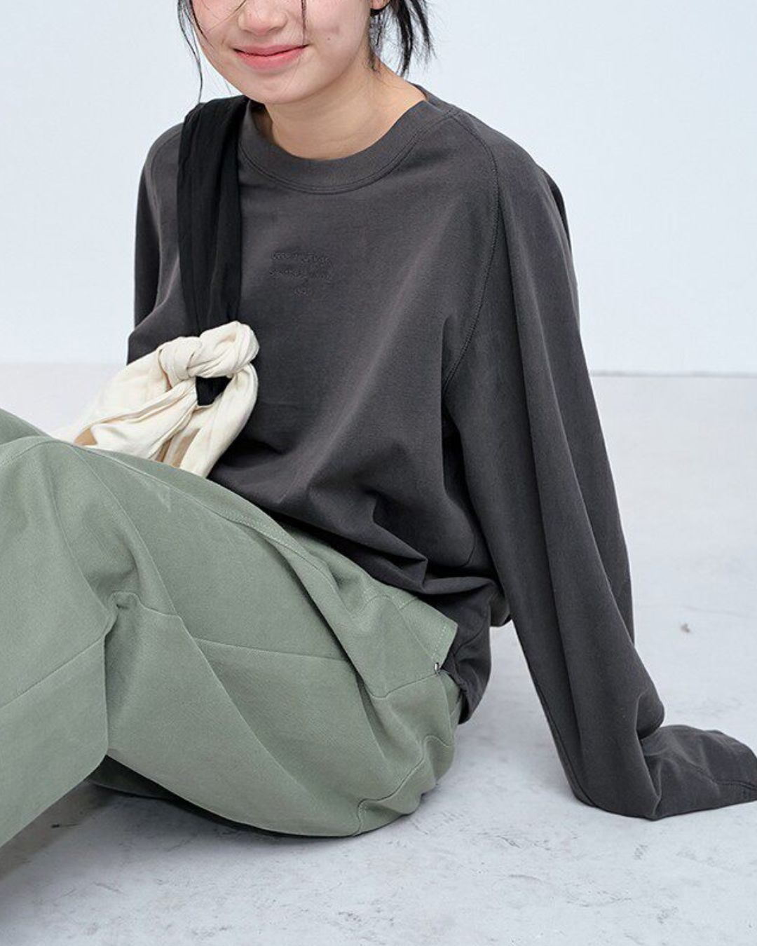 Text Embroidered Cotton Loose T-shirt　LT024