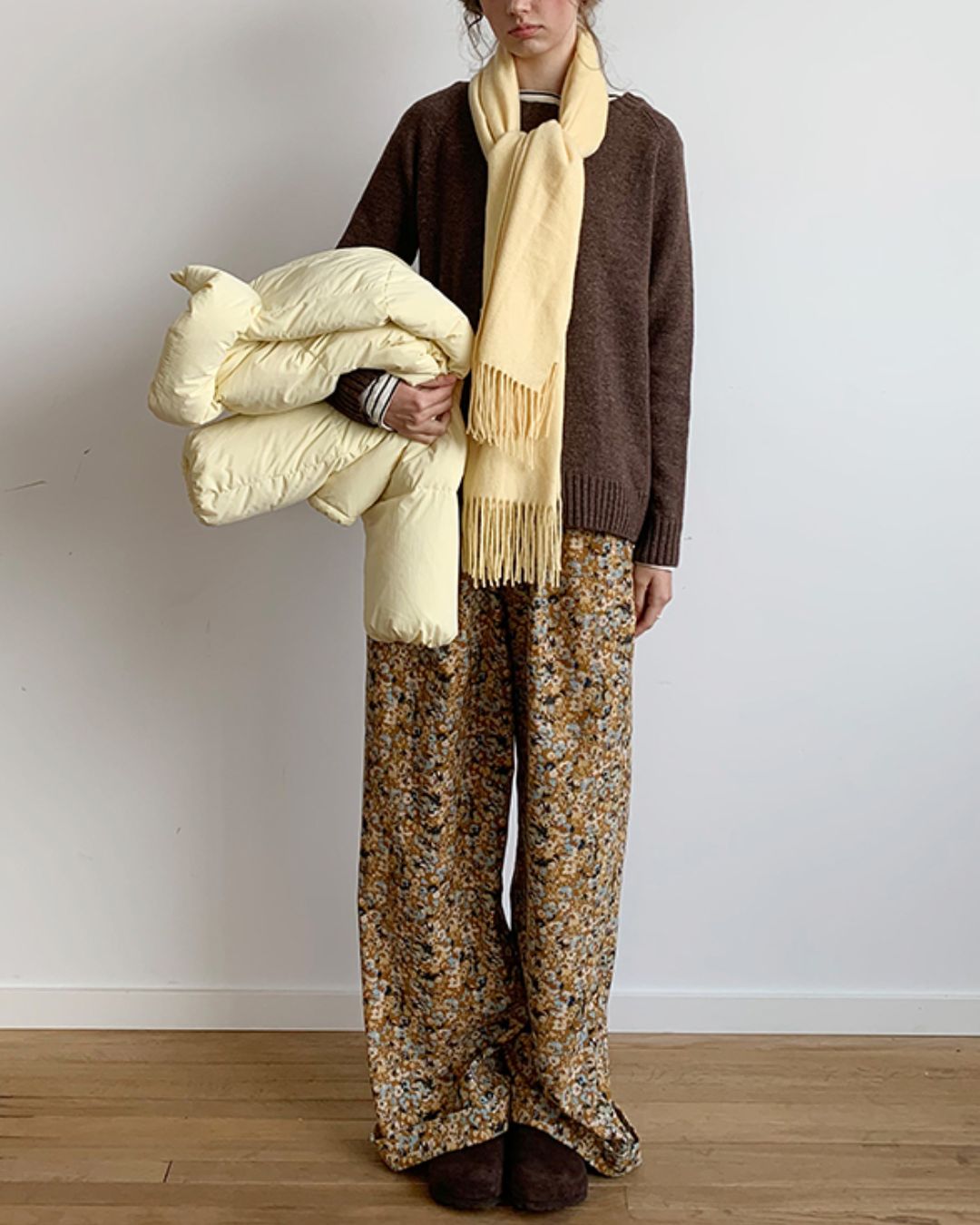 Basic Round Neck Sweater　KN003