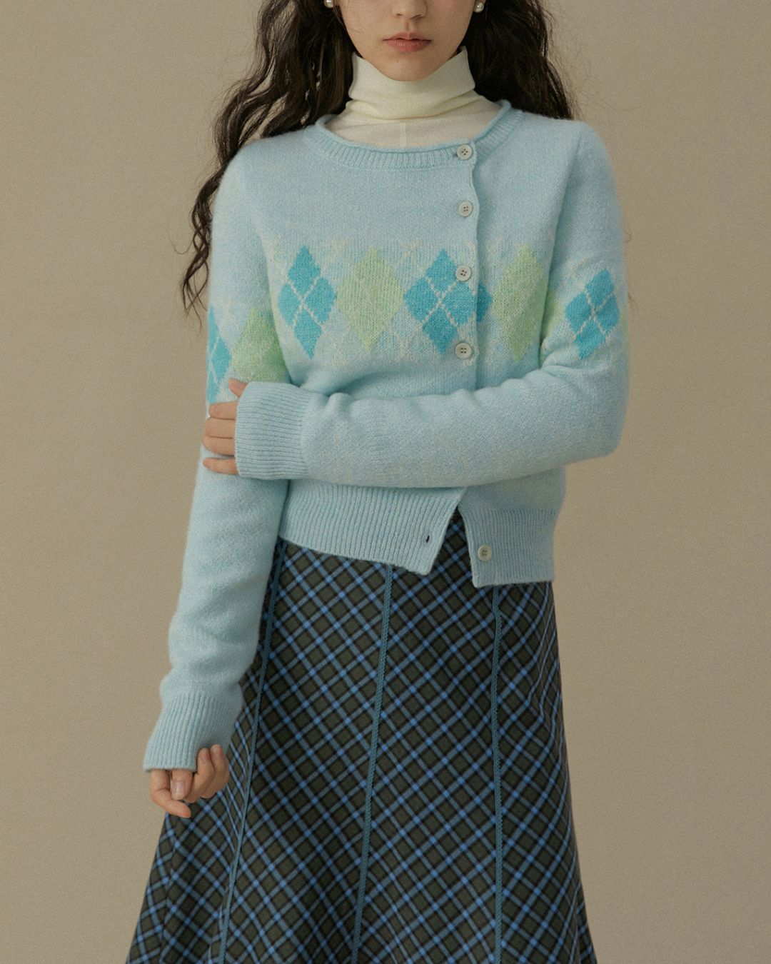 Asymmetrical Argyle Knit Cardigan　KN082