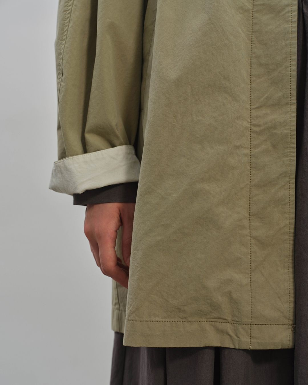 Collarless Mid-length Coat　CT005