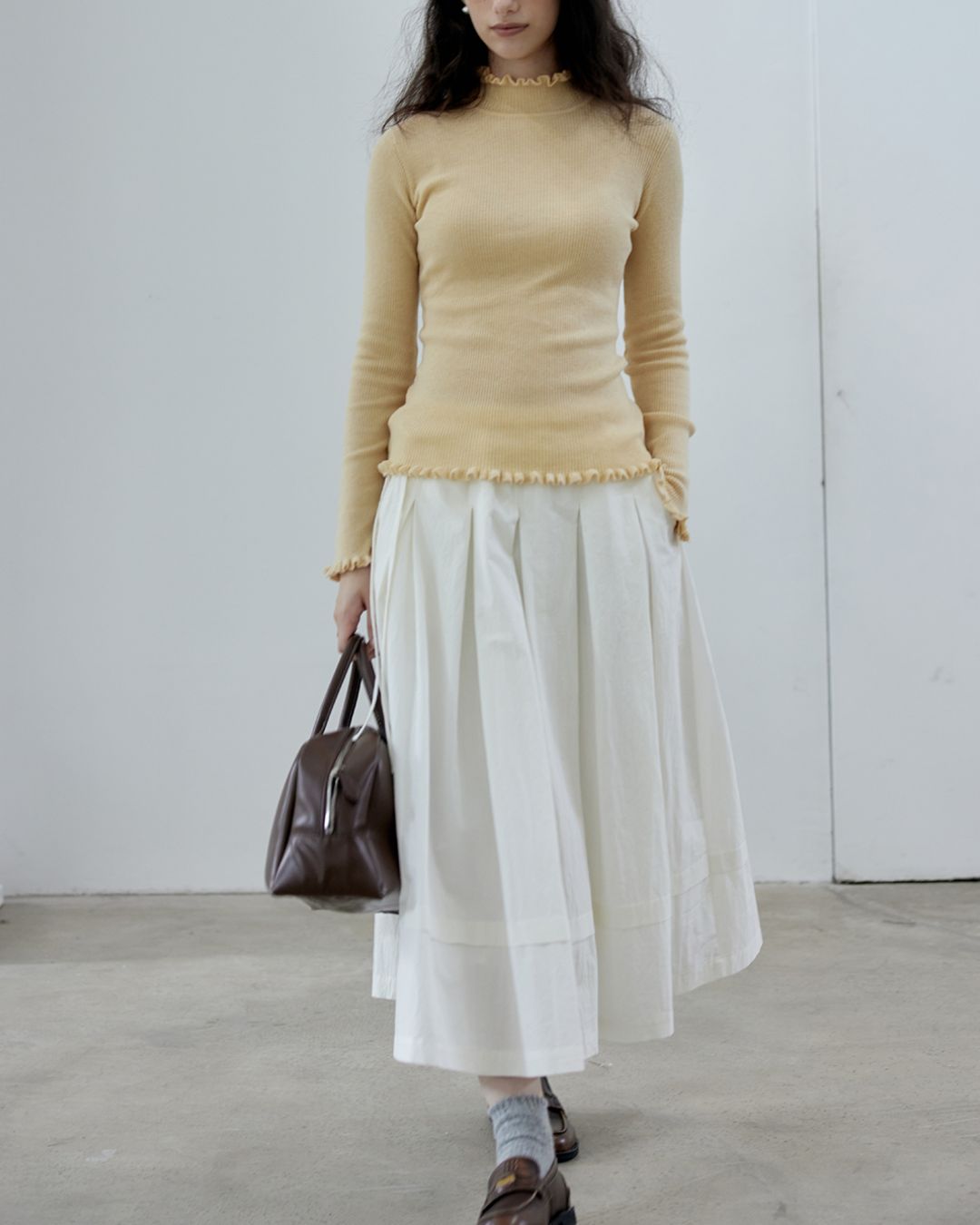 Frill High Neck Knit　KN017