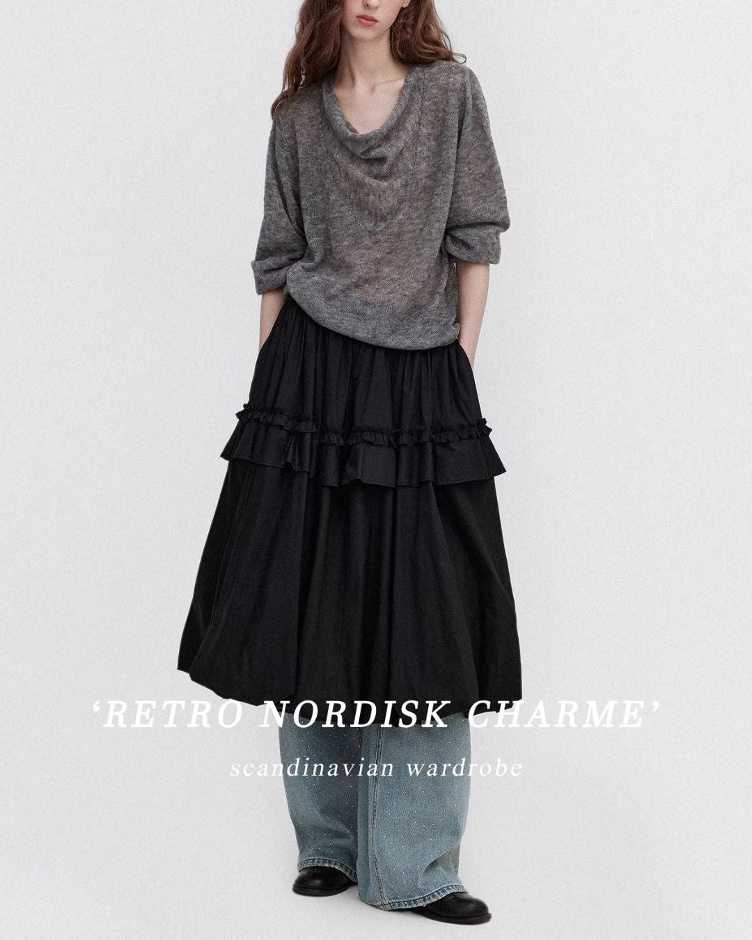 Drape Neck Relaxed Knit　KN117