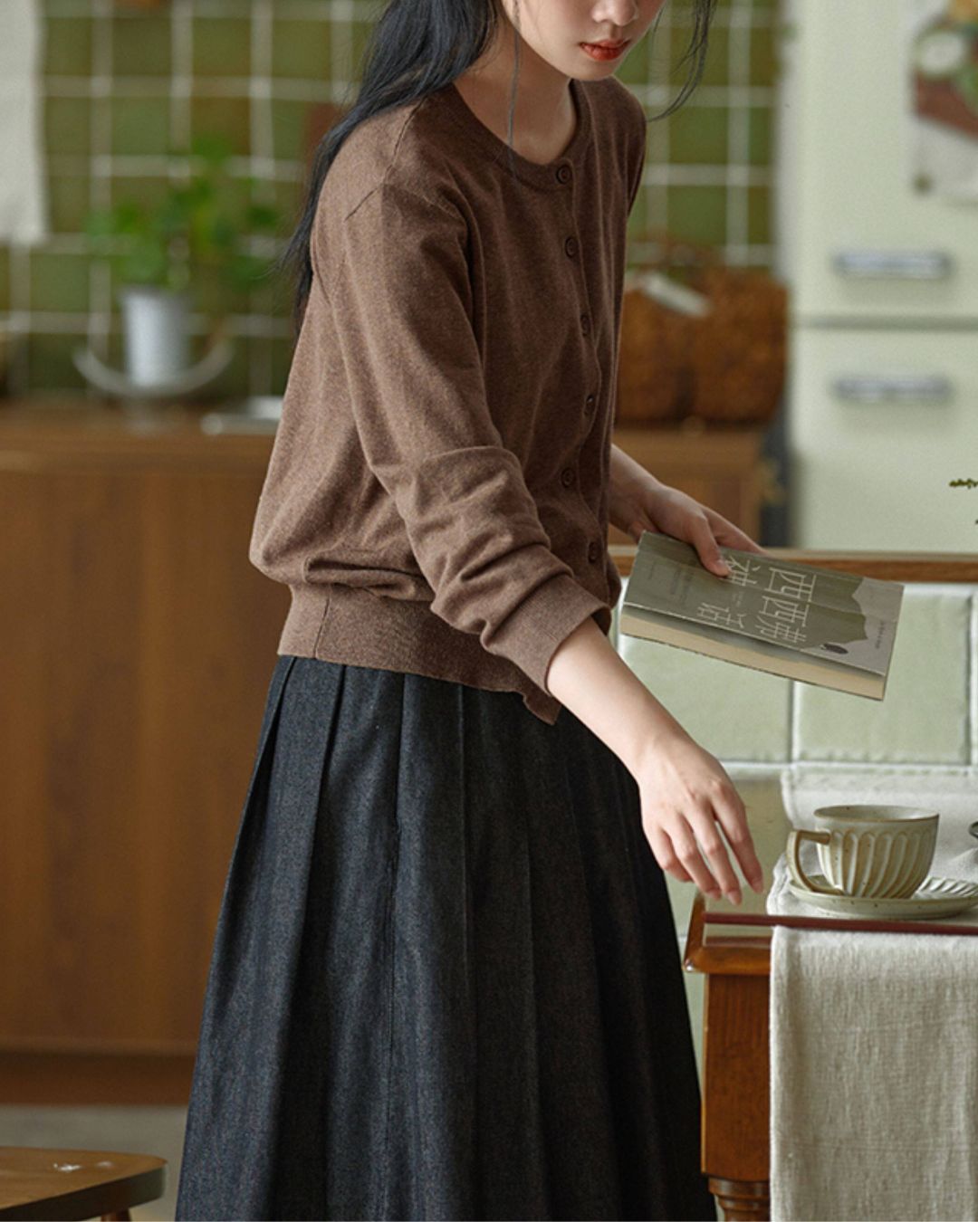 Round Neck Basic Knit Cardigan　KN113