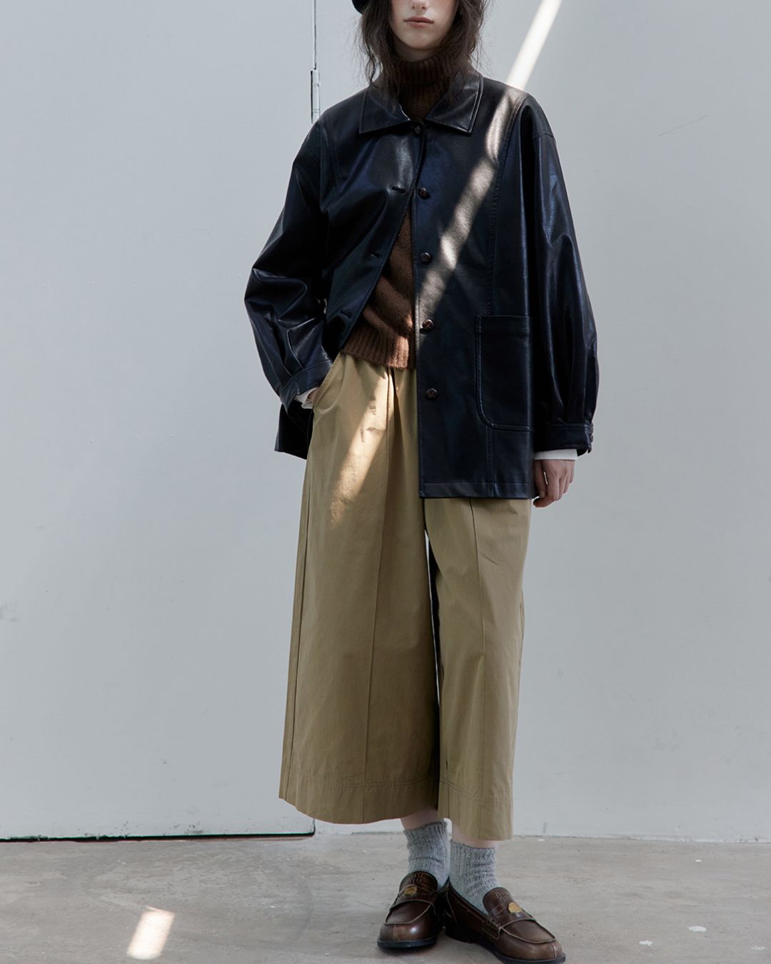 Draped Wide Cropped Pants　PT012