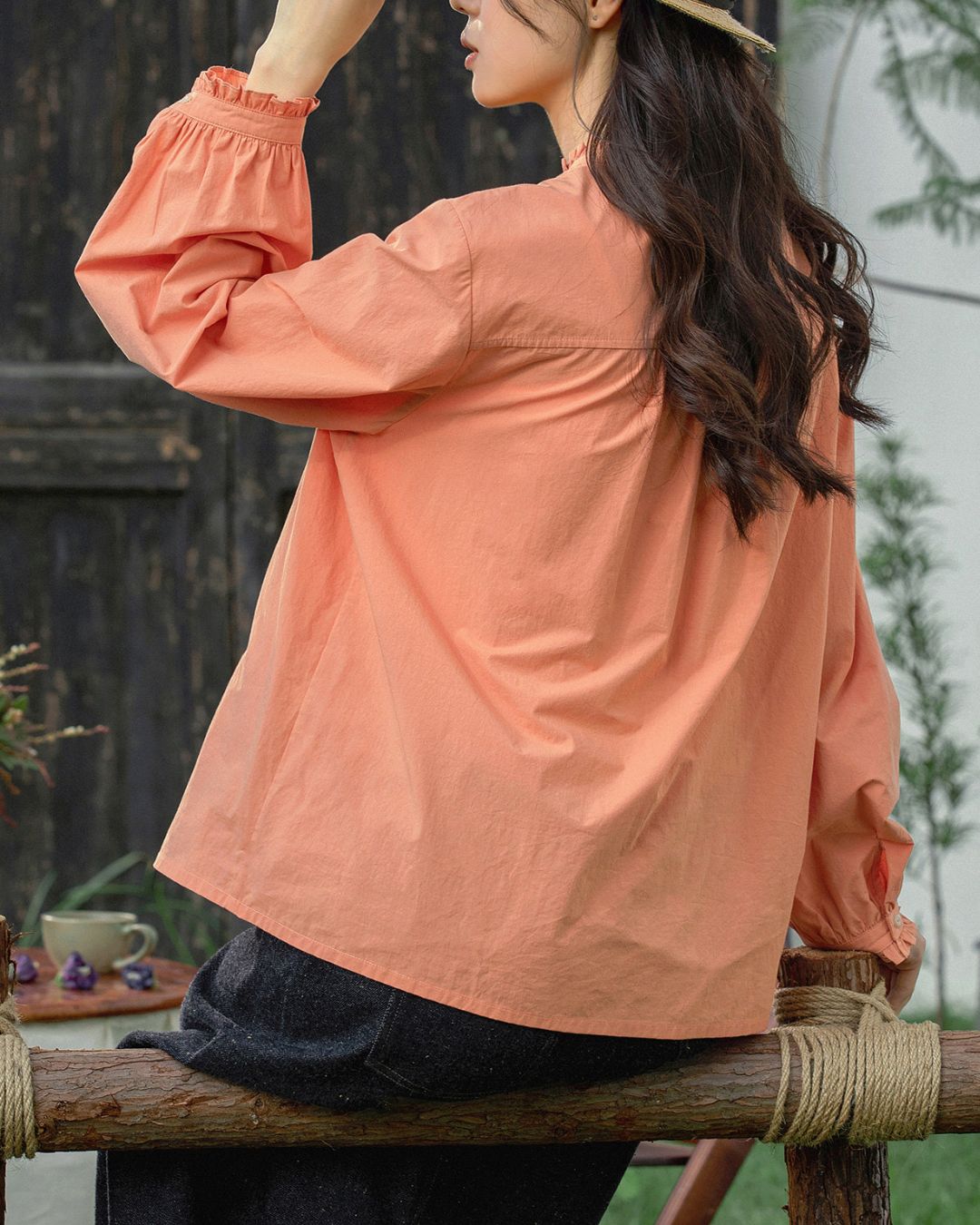 Ribbon Frill High-neck Shirt　LS056