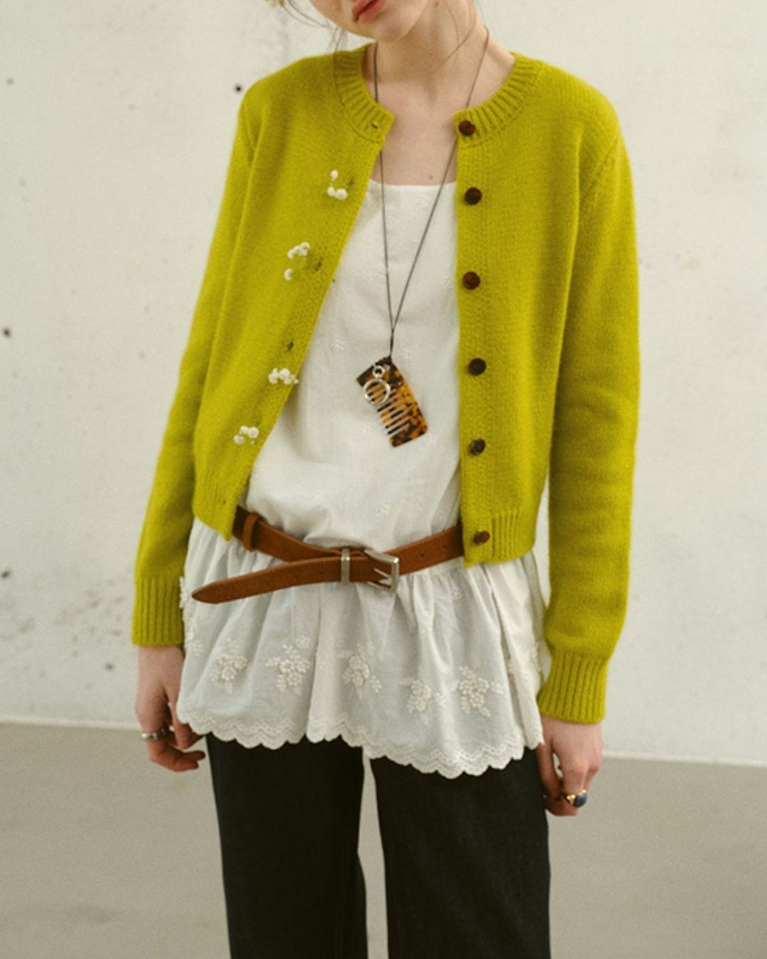 Round Neck Retro Fluffy Knit Cardigan　KN115