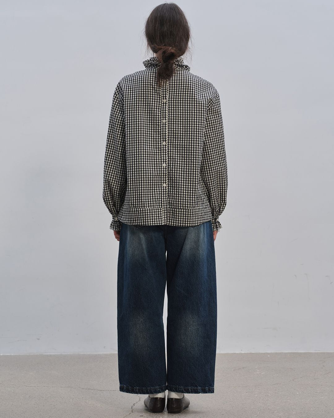 Back Button Ruffle Shirt　LT009