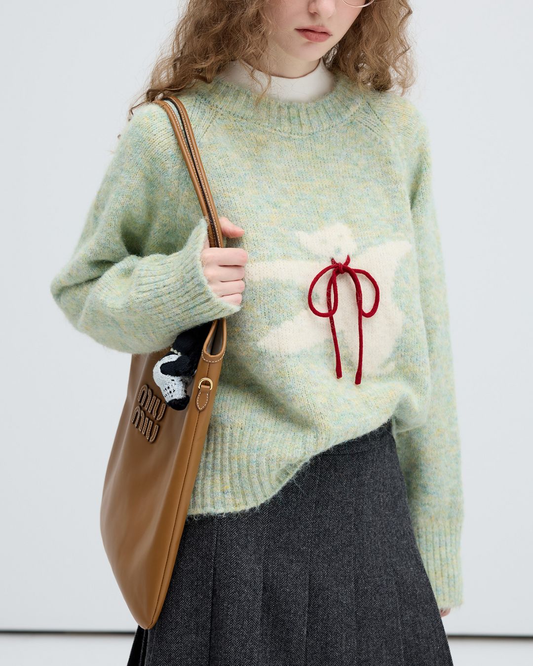 Bow Tie Bear Wool Sweater　KN040