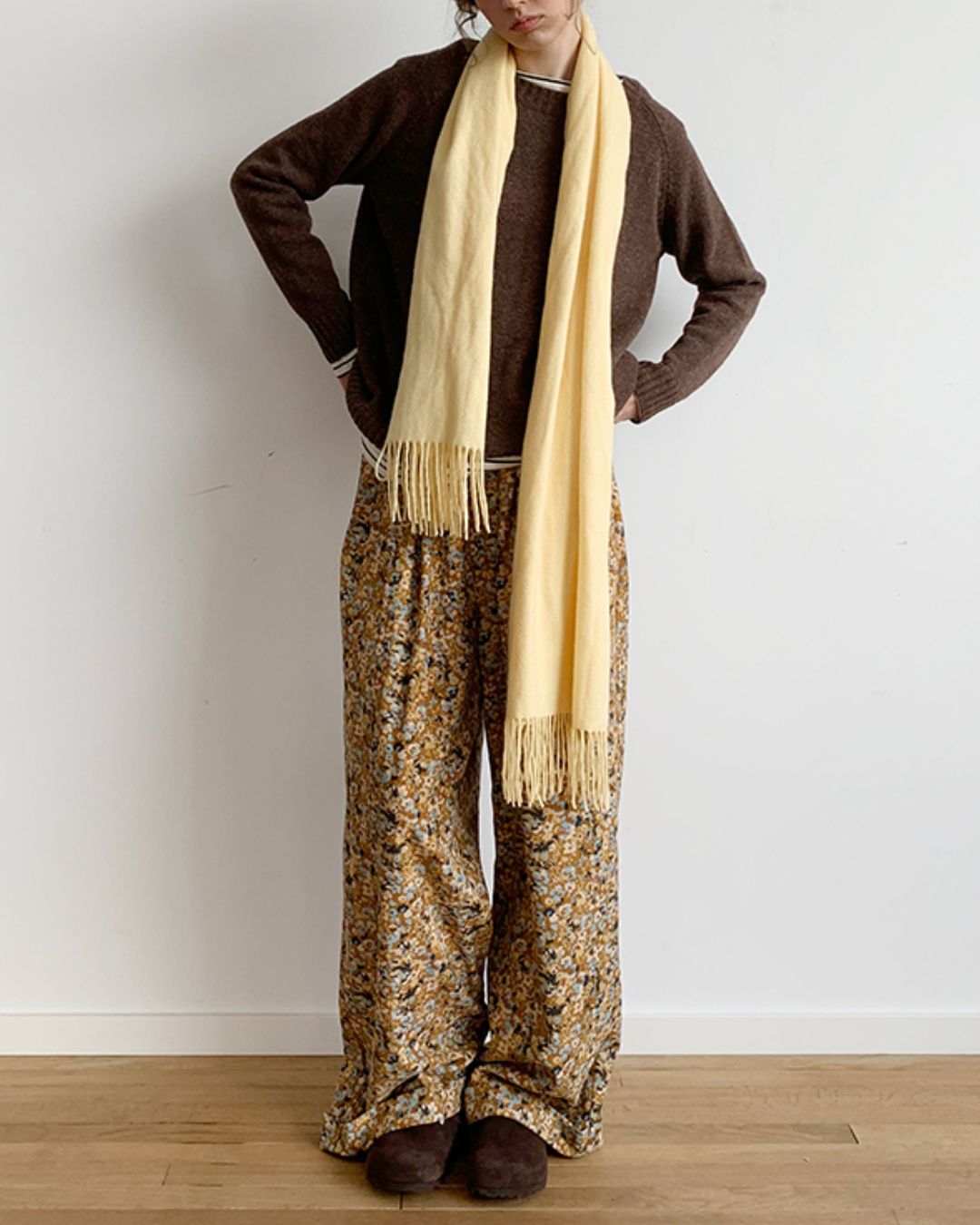 Basic Round Neck Sweater　KN003