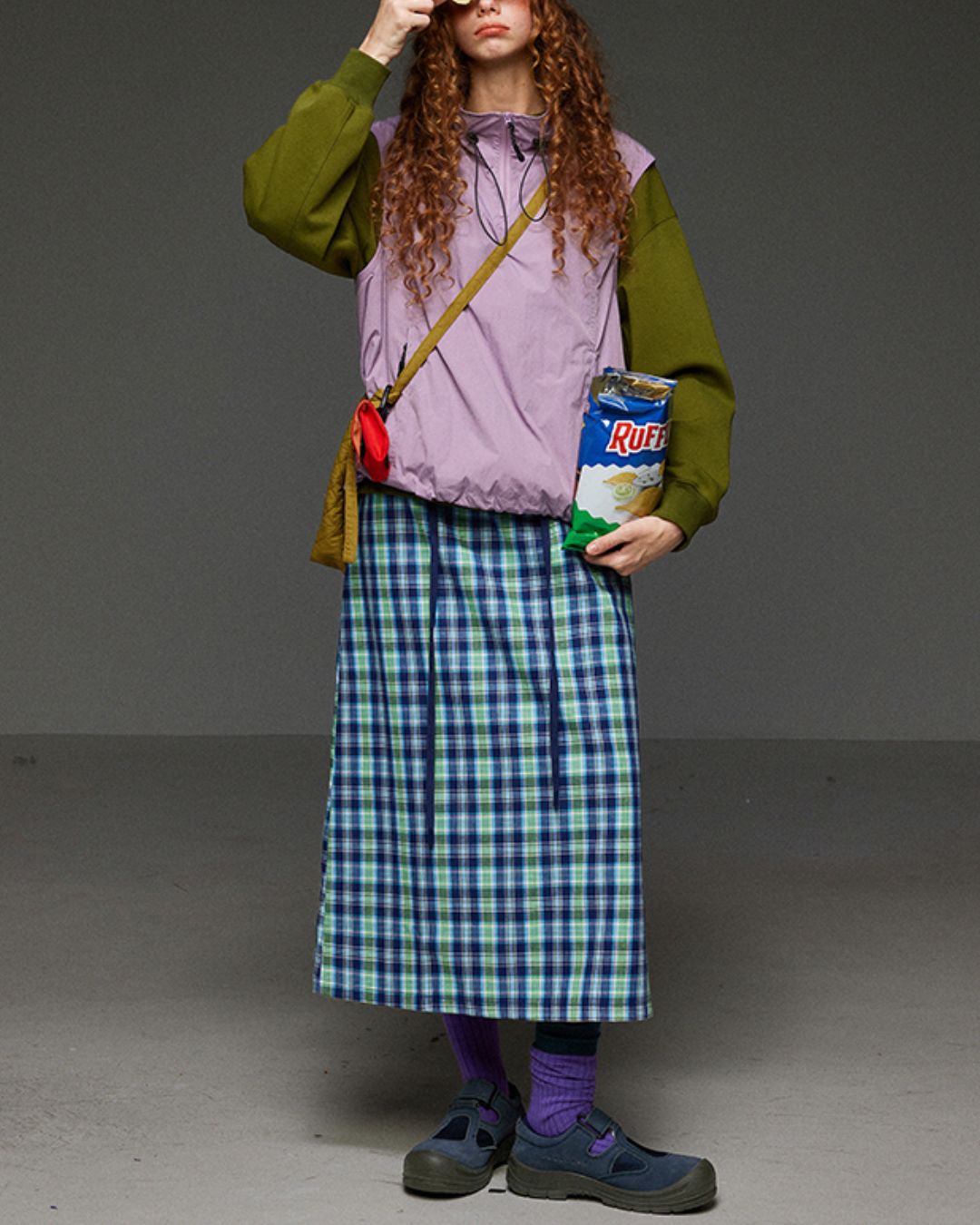 Detachable Hooded Half-zip Vest　VT006